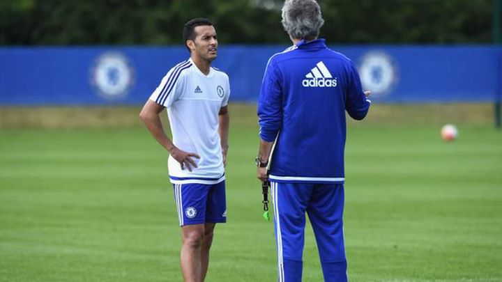 เล่นบอลออนไลน์ pantip