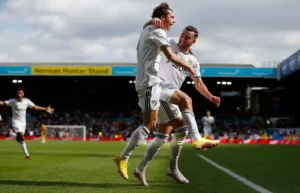 แทงบอลให้เข้า